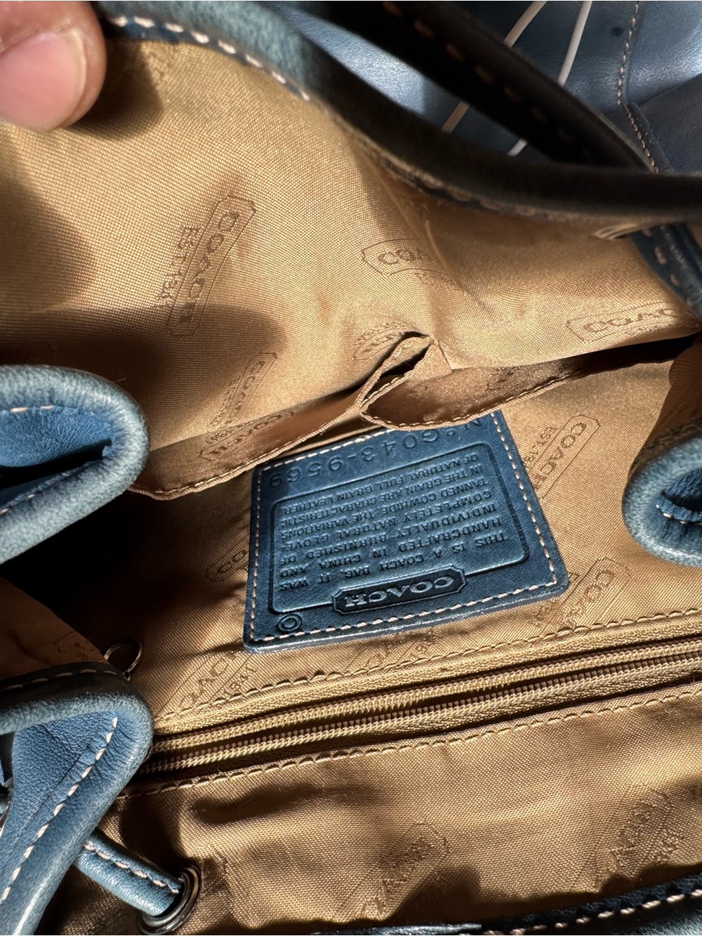 Vintage Coach 9569 Legacy Soft Blue Leather Backpack Purse USA Made - Picture 3 of 4